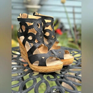 Francesco Morichetti — Black Leather Cut-out Wedge​